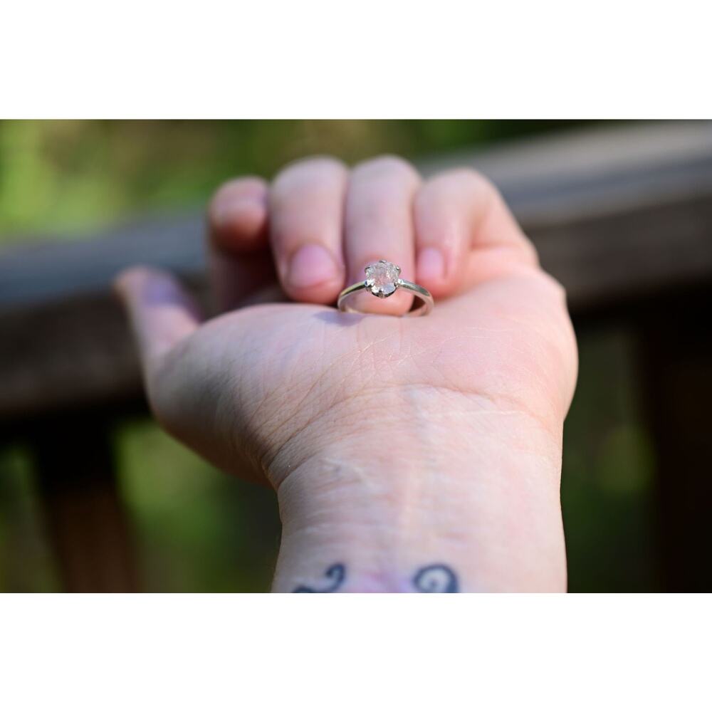 alternative raw diamond engagement rings, raw crystal size 4 5 6 7 8 8 9 10 11